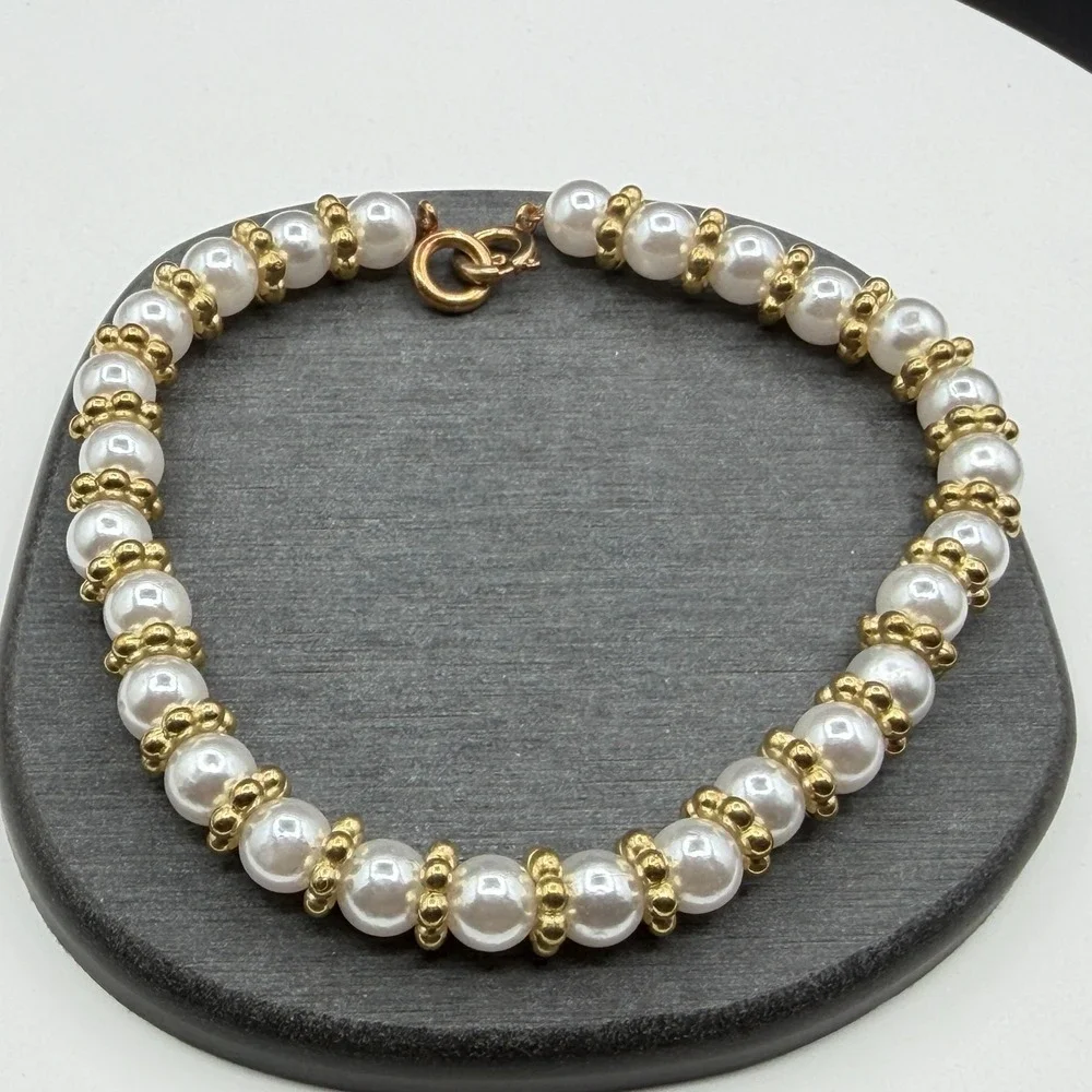 Faux Pearl Bracelet Gold Tone Beaded Floral Spacer Spring Ring Clasp Classic